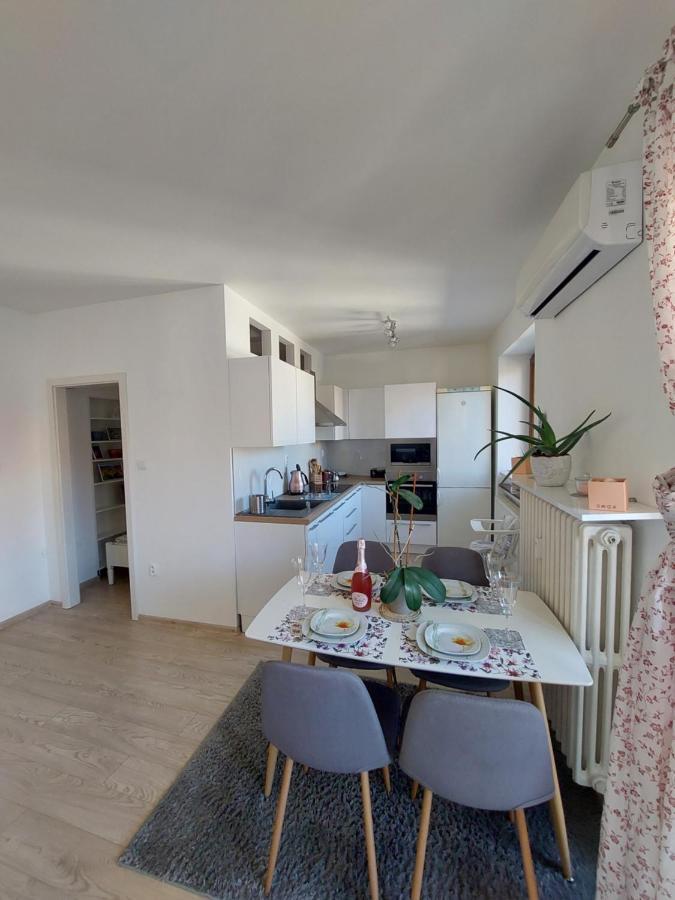 Emily Apartment كَشّا المظهر الخارجي الصورة