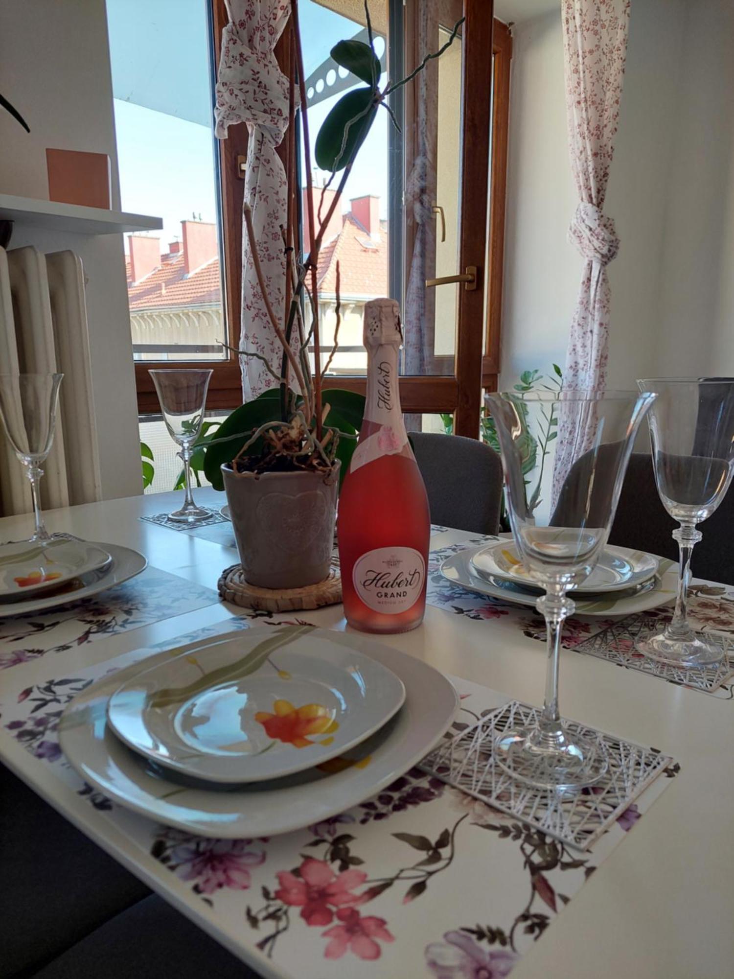 Emily Apartment كَشّا الغرفة الصورة